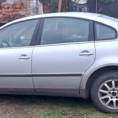 2003 Volkswagen Passat, 1.600,00 zł
